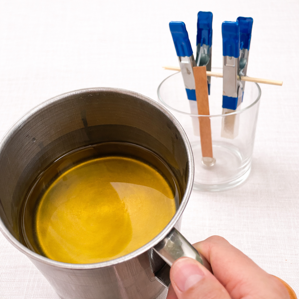 Olla para Derretir Cera 1.3L Acero Inoxidable | Vertido Preciso para Velas