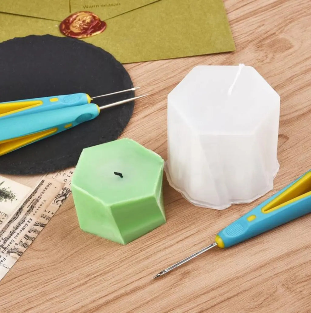 Punzón para Mecha de Velas | Herramienta para Pabilo y Manualidades